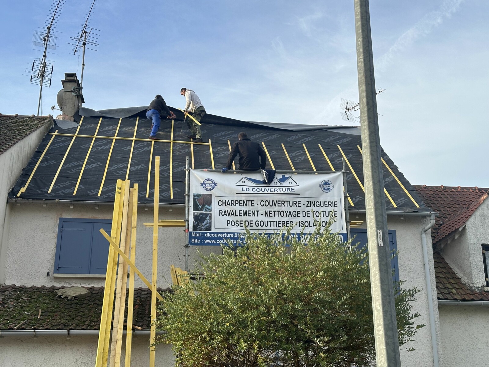 Doublage chevrons et rénovation toiture 91 Breuillet - Couvreur Désiré Dawson Lafleur